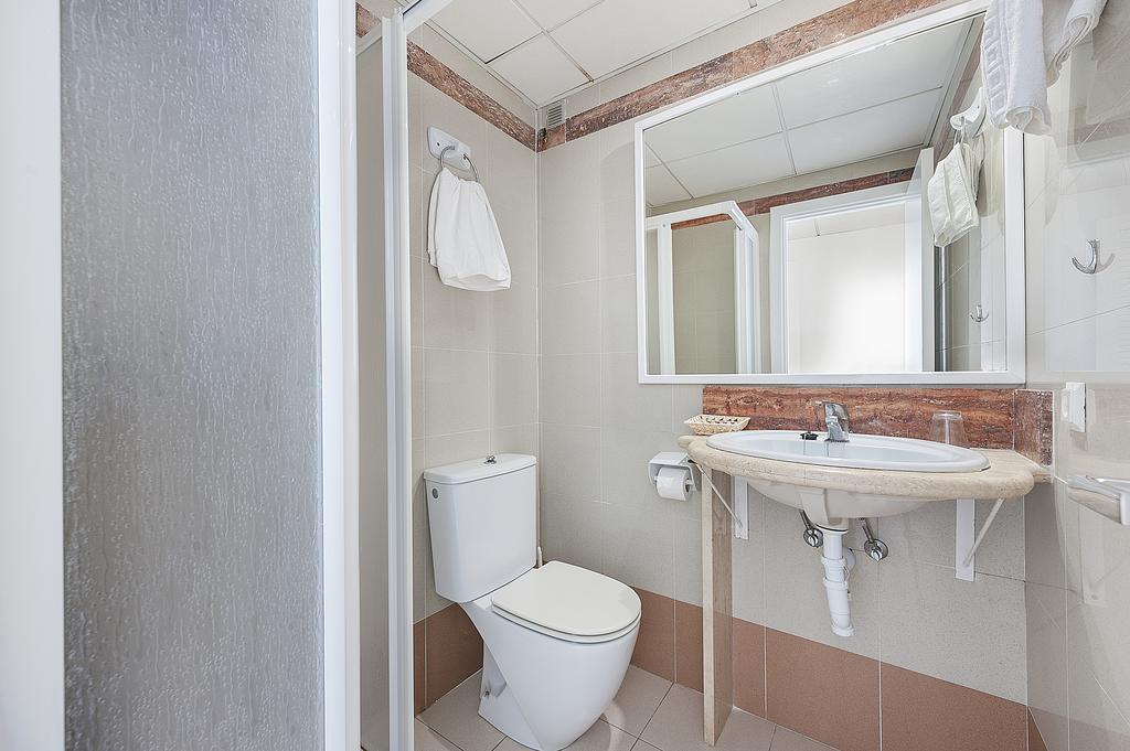 Hostal Brisa Marina Port de Alcudia  Exteriör bild