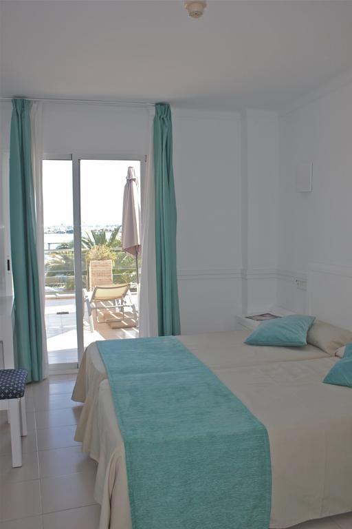 Hostal Brisa Marina Port de Alcudia  Exteriör bild